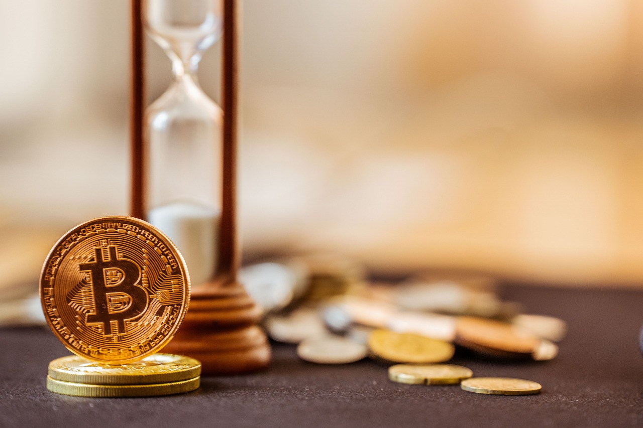 普京宣布俄乌战争复活节停火30小时！比特币涨破8.5万美元